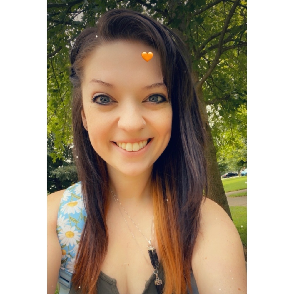 Meet your Posher, Tegan